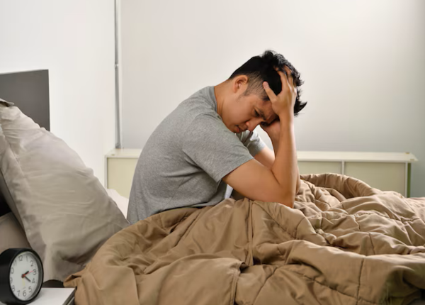 Uống mattcha latte quá sát giờ ngủ gây mệt mỏi, thiếu ngủ ngày hôm sau